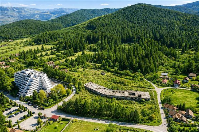 Proiect investitional/rezidential/aparthotel: 20.000mp teren, in inima statiunii