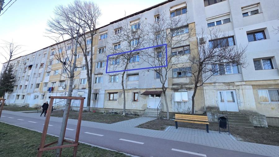 Apartament 2 camere, etaj 2, mobilat și utilat, VASLUI - zona Ana Ipătescu;