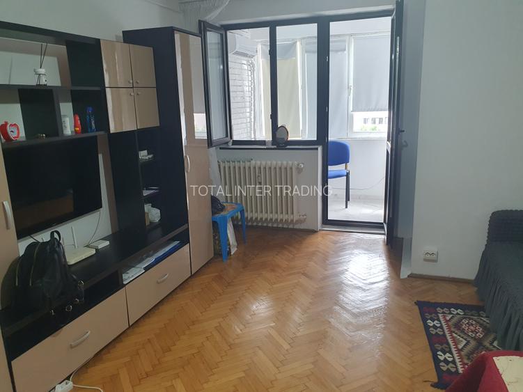 Vanzare-garsoniera-sdec-9/9-Dr Taberei-Auchan-libera-termopan-mobilat-57000 E - 2