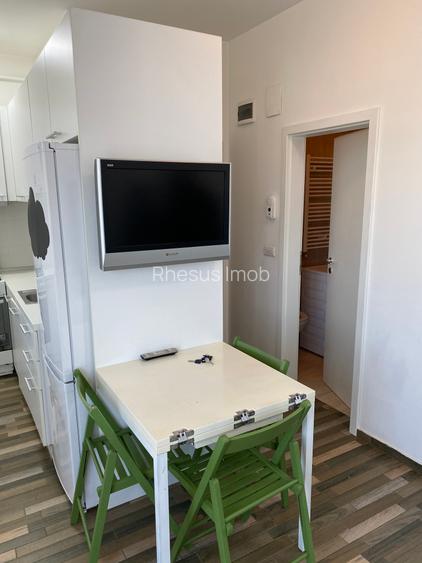 Garsoniera, bloc nou, centrala proprie, parcare - 3