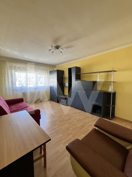 Apartament 2 camere decomandat, mobilat, etaj 4
