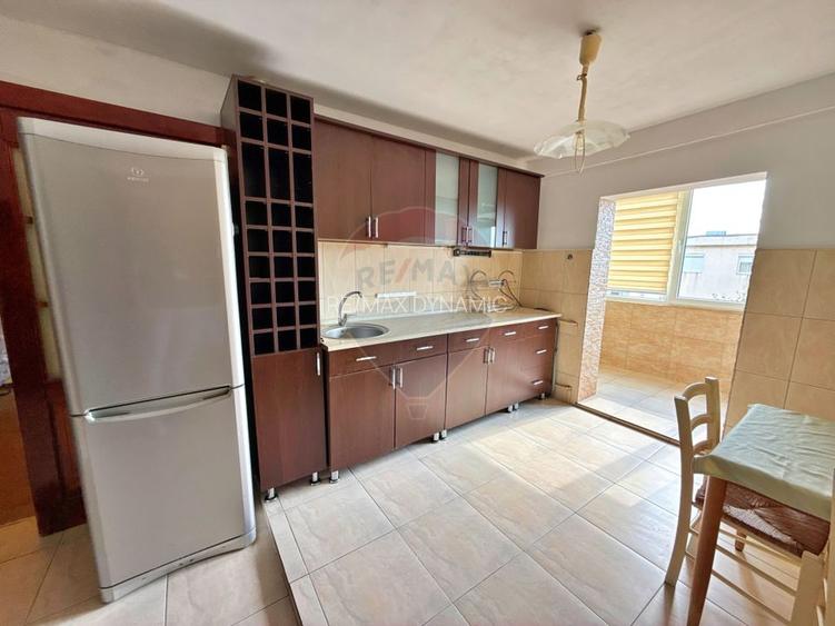 Închiriere apartament 3 camere, Micalaca, Arad - 5
