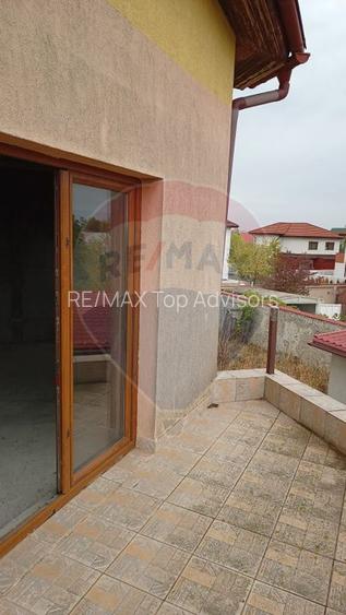 Vanzare Casă / Vilă 5 camere Saftica Primarie - 11