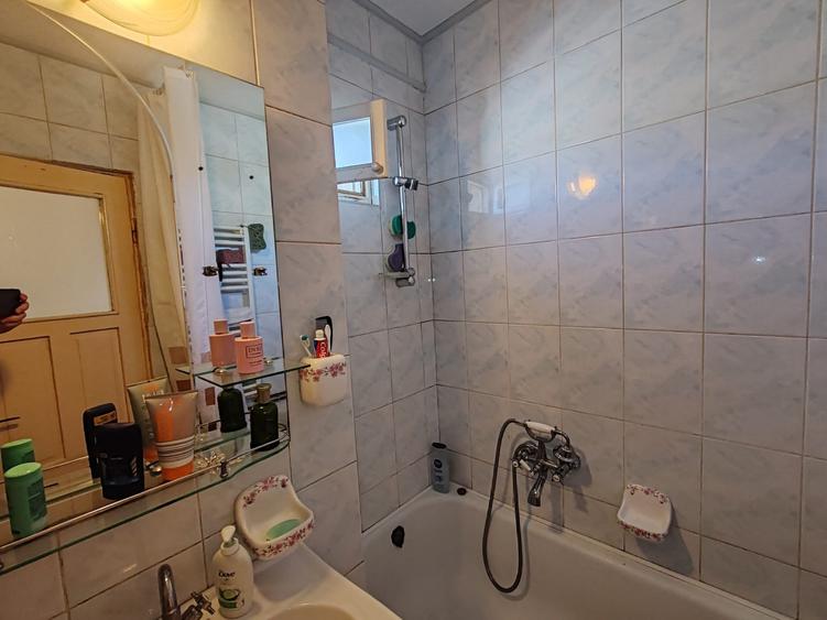 APARTAMENT 2 CAMERE DECOMANDAT