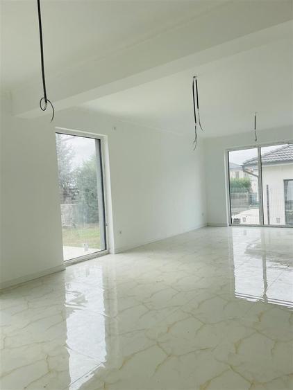Casa P finisata zona Oncea