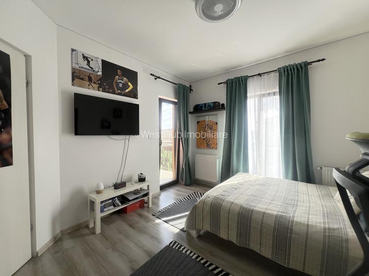 Duplex 4 camere, 105 mp utili, 300 mp, teren, mobilat - Chisoda