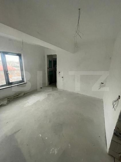 Apartament 3 camere, 91 mp, zona Valea Rosie