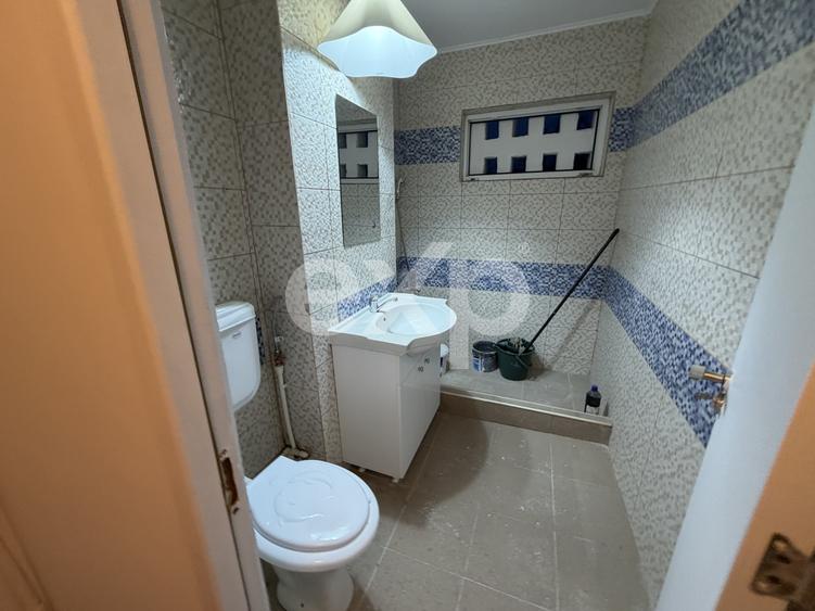 3 camere 68 mp 8 min metrou Titan bloc reabilitat parc 3 min