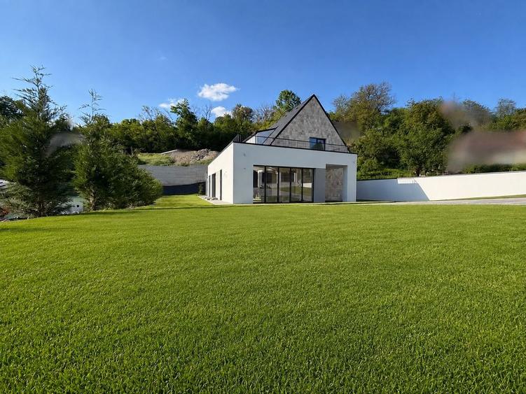 Casa individuala in Feleacu, cu teren generos de 800 mp