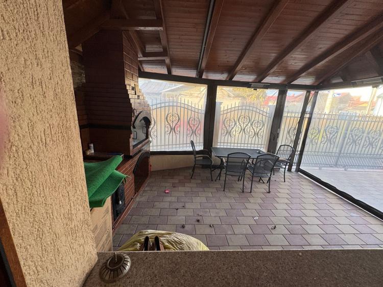 VILĂ MODERNĂ P+1E DE VANZARE – TRAIAN