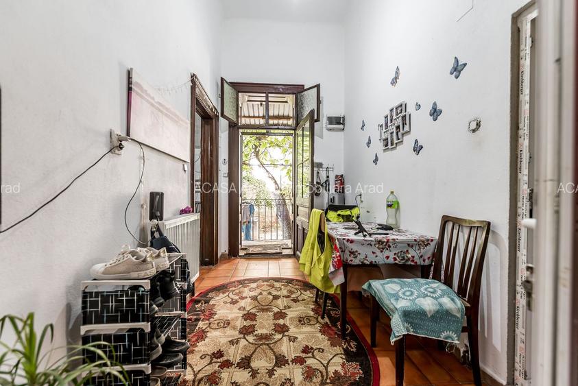 Apartament cu 2 camere la parter in Piata Catedralei Comision 0 - 10