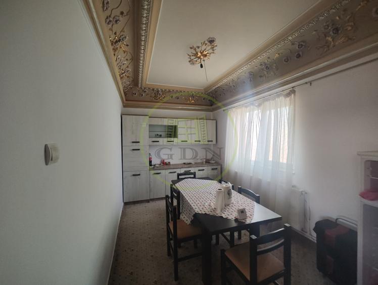 Casa 268.7 mp, teren 1002, Craiova, zona Bariera Valcii.