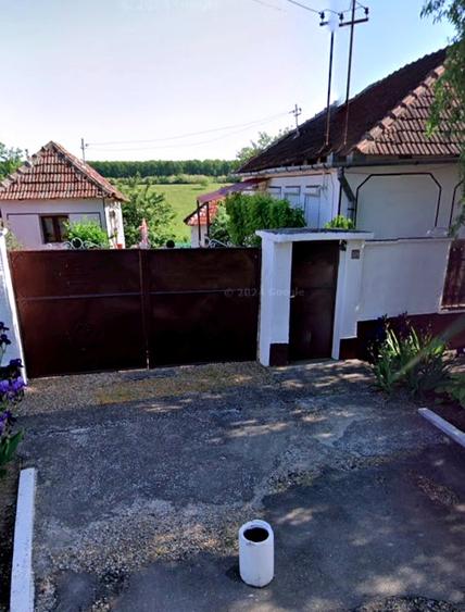 Casă cu panoramă înspre pădure