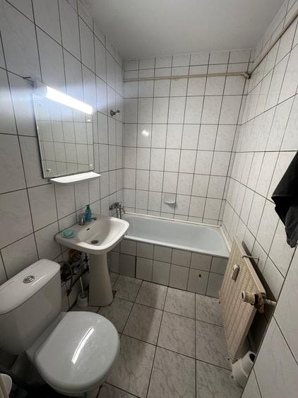 Apartament cu o camera decomandat, etaj 3, zona Garii