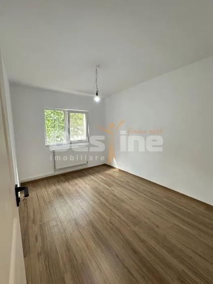Apartament decomandat- 4 camere* Dacia