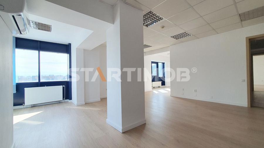 Spatiu birouri zona Centru Civic