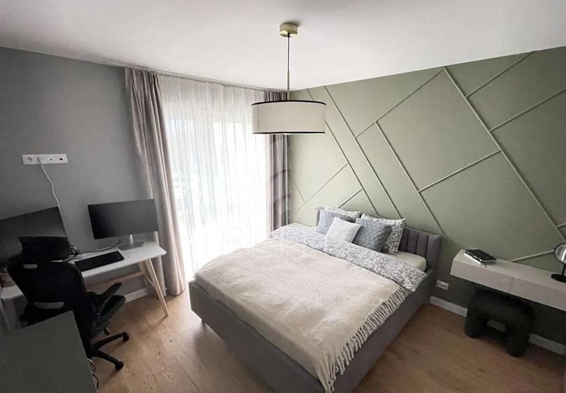 Apartament 3 camere în zona STRAZII CAMPULUI