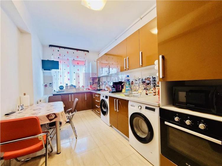 Apartament 3 camere de vanzare | Selimbar | etaj 1 | mobilat