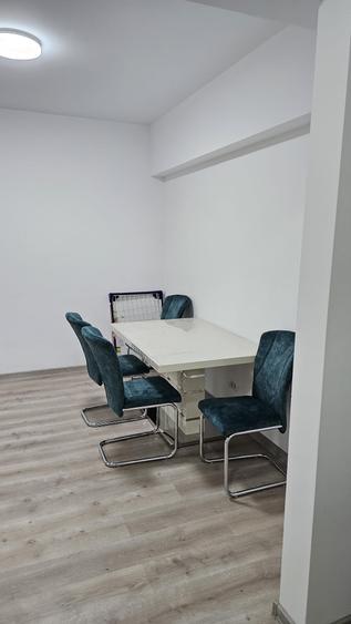 FAR  3CAMERE