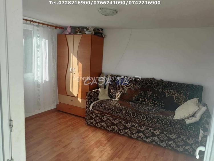 Casa situata in Bumbesti Pitic - Carligei  - 6
