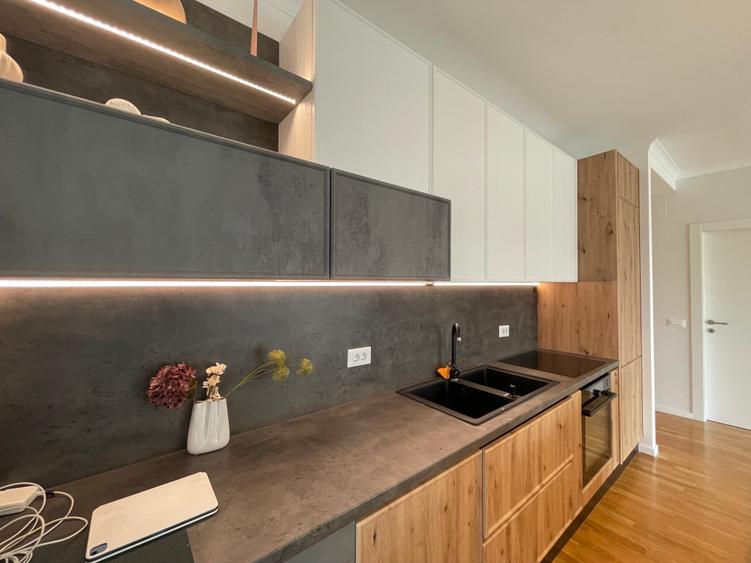 Vanzare apartament 4 cam 113 mp | 2 curti 180 mp | complet mobilat | Baneasa
