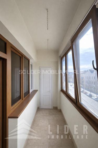Vanzare apartament 2 camere Centru/decomandat/parcare / - 8