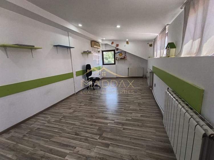 Vila cu 5 camere *276mp* // Zona Rahova