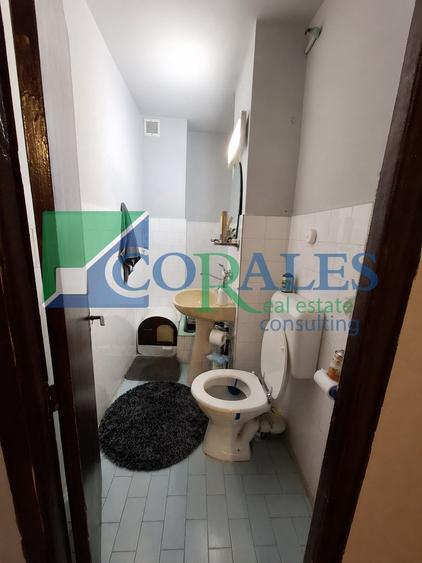 Zona Mircea cel Batran. Etaj intermediar.