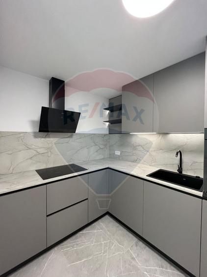 One Lake Club | Apartament nou | Living mobilabil la cerere