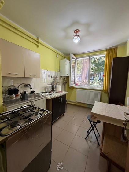 Inchiriere apt 2 camere in Galati, ultracentral, parter, mobilat si utilat
