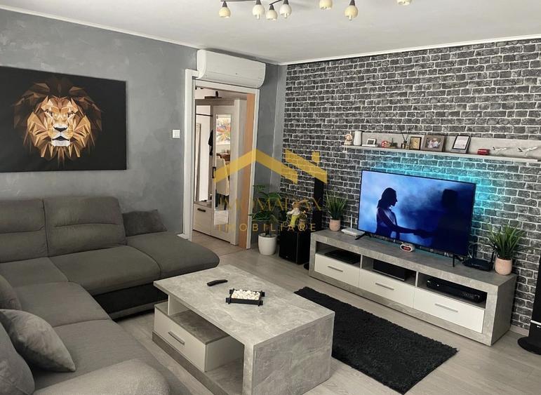 Aradului 3 camere etaj 3