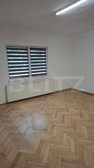 Inchiriere spatiu comercial generos de 200 m2