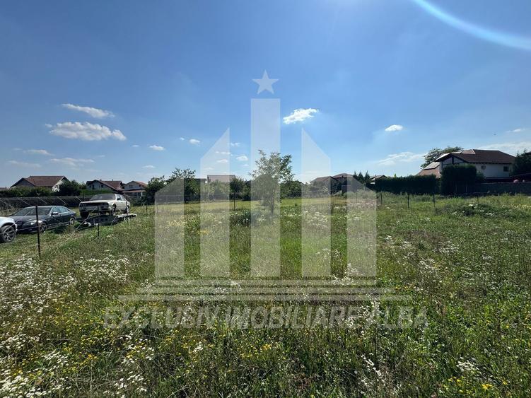Teren intravilan | De vanzare | 411 mp | 19 ml deschidere | Arex