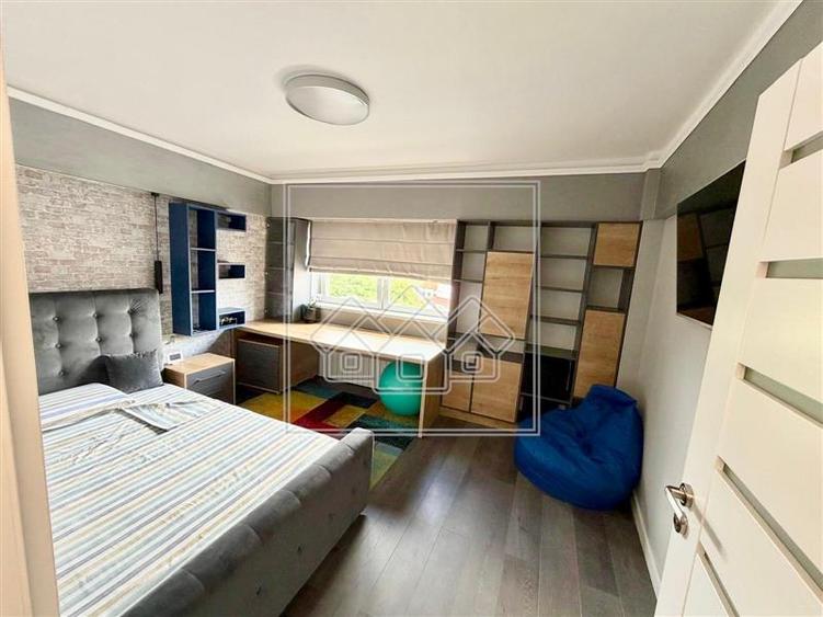 Apartament tip duplex de inchiriat in Sibiu – 5 camere, 119,5 mp si 2 balcoane –