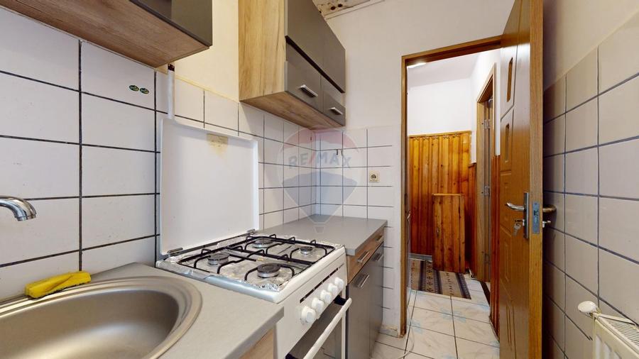 Apartament compact 2 camere, etaj 1, Săcele Electroprecizia