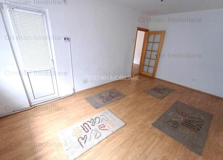 Ultracentral  2 cam ARATA BINE confort 1 Decomandat zona Calarasi - 5