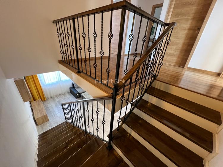 INCHIRIEZ casa 4 camere, tip duplex,renovata,zona Turnisor - 10