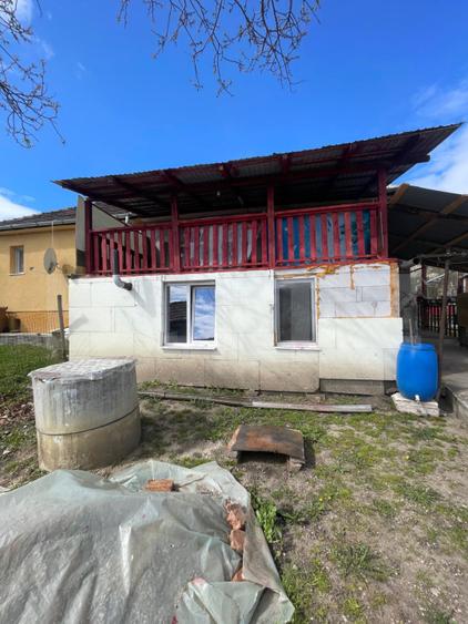 Locuinta in Ticu-Colonie (Casa de vacanta la un pret corect!)