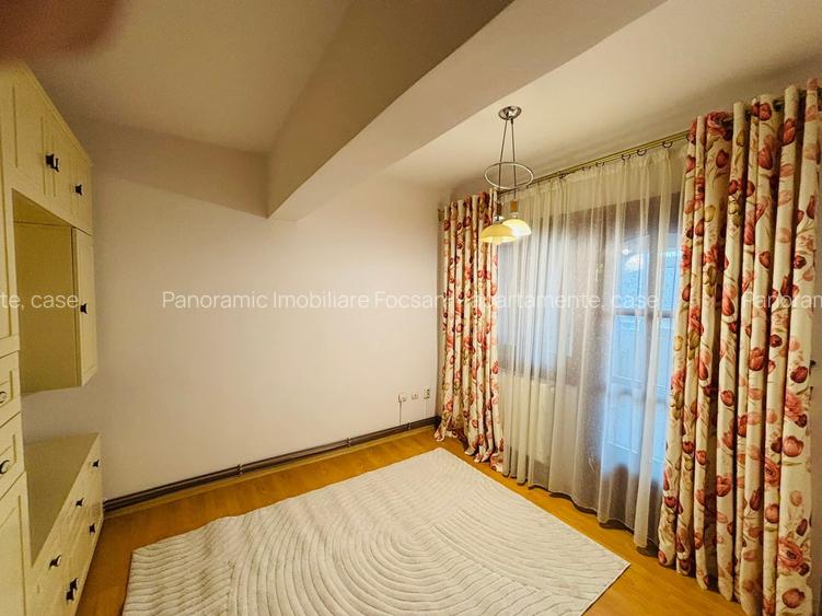 Apartament 4 camere de vanzare, etajul 1, Focsani - 3