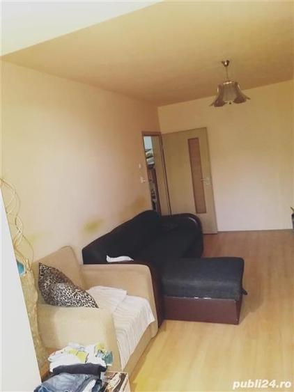 Apartament cu 3 camere la etajul 3 aproape de Mall