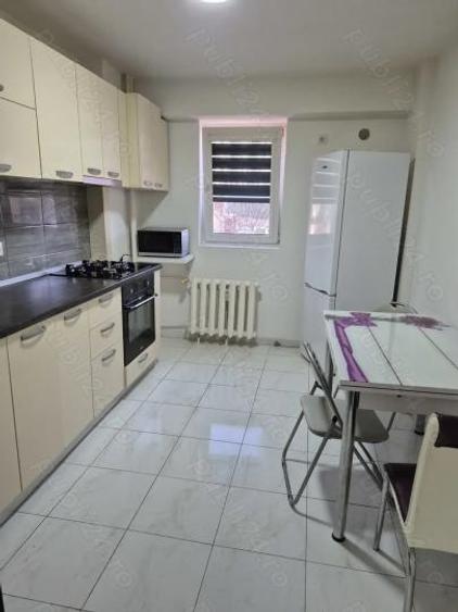 Apartament 2 camere Metrou Aparatorii Patriei