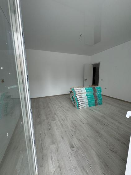VANZARE APARTAMENT 2 CAMERE DECOMANDAT-COMISION 0% STR. TINERETULUI