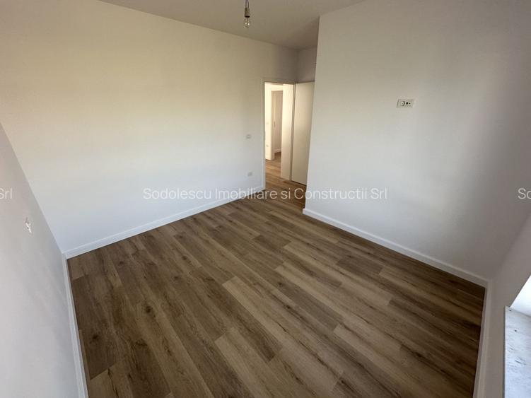 Duplex despartit prin spatiu tehnic - 19