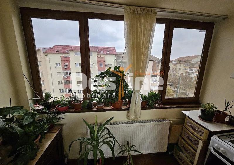 Apartament 3 camere, 80 mp, Bd. Sudului – Zona Soarelui