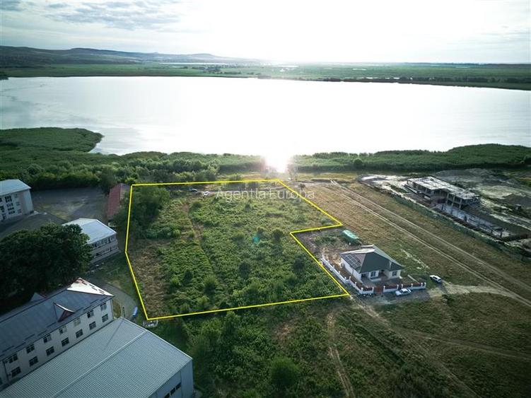 TEREN CU P.U.Z PENTRU DEZVOLTARE IMOBILIARA