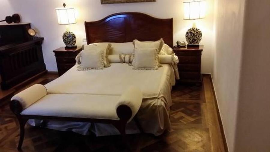 Magheru-Romana! Vila/Hotel  S+D+P+2+M,