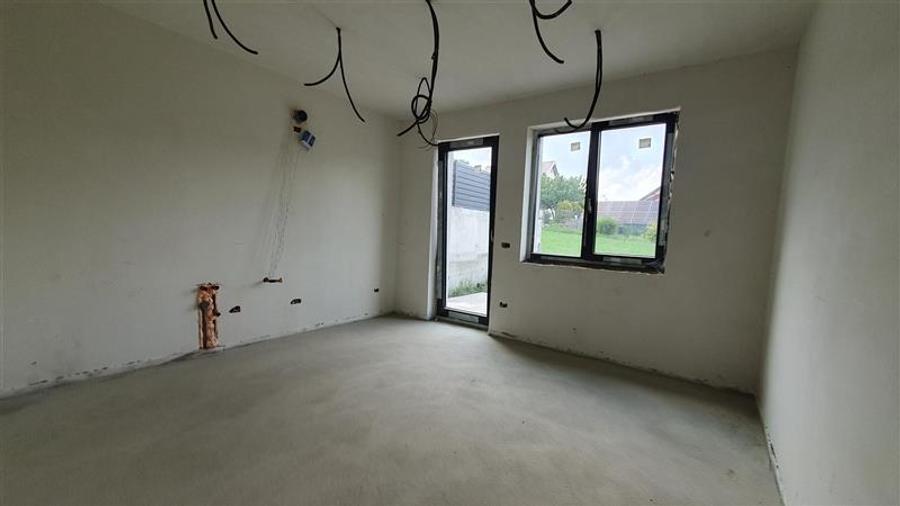 CASA PREMIUM P+M - 252 MP UTILI - TEREN 450 MP - EFICIENTA ENERGETICA - 5 DORMIT
