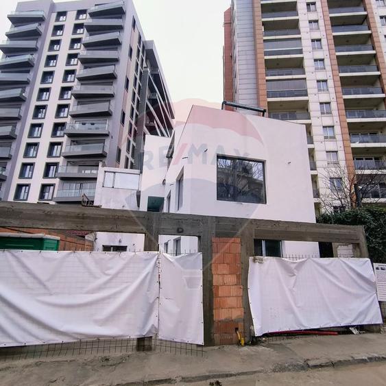 Spatiu birouri premium 380 mp | 3 niveluri | Zona Vitan – Dristor