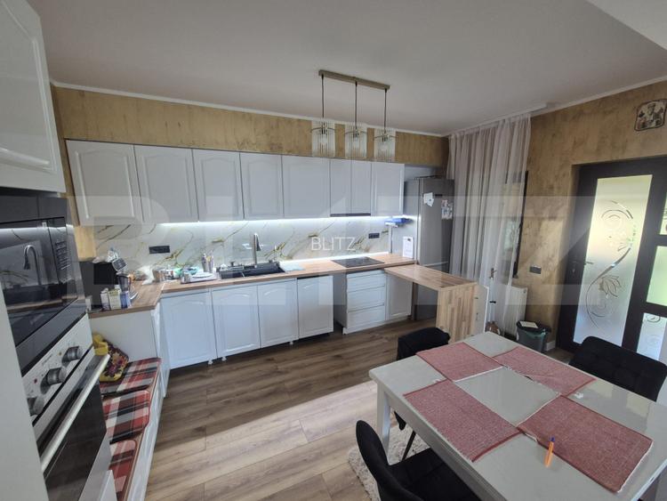 Casa de vanzare, 240 mp, zona Vanatori - 7