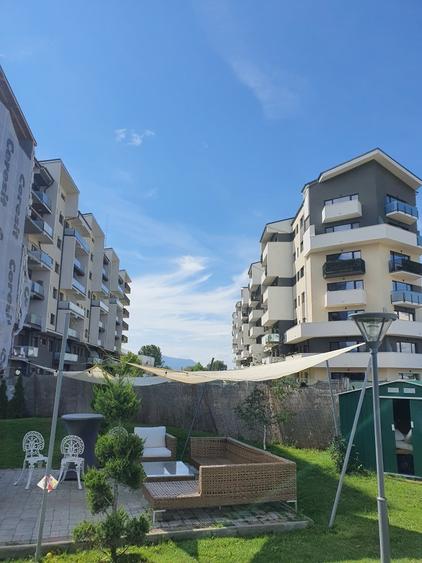 3 camere 66.5 mp utili + 6 mp balcon, bloc nou Brasov, mai 2026